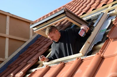 Pose de fenêtres de toit Velux à Dorans